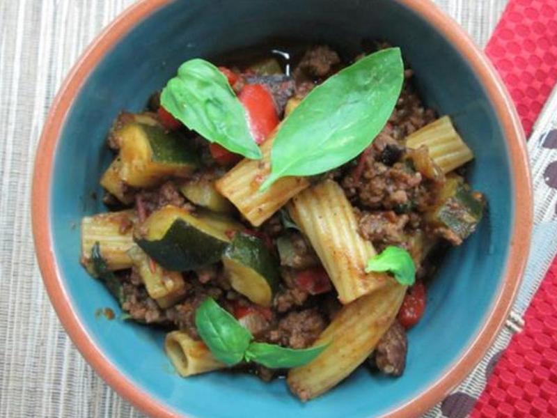 Beef and mediterrenean vegetable rigatoni