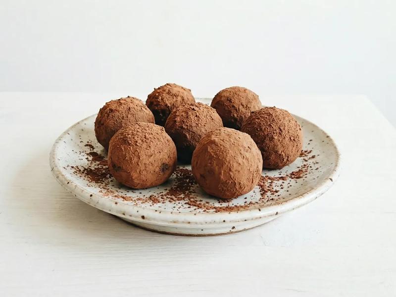 Almond Butter Fat Bombs
