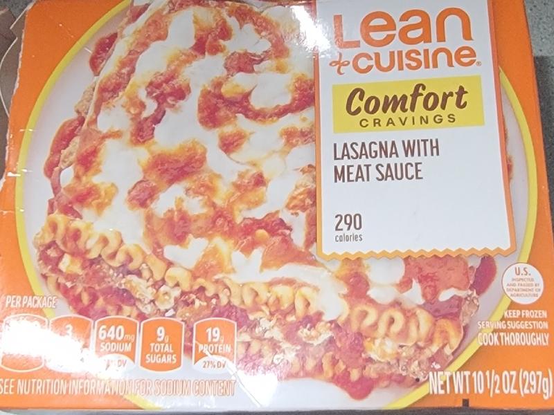 Lasagna with Meat Sauce
