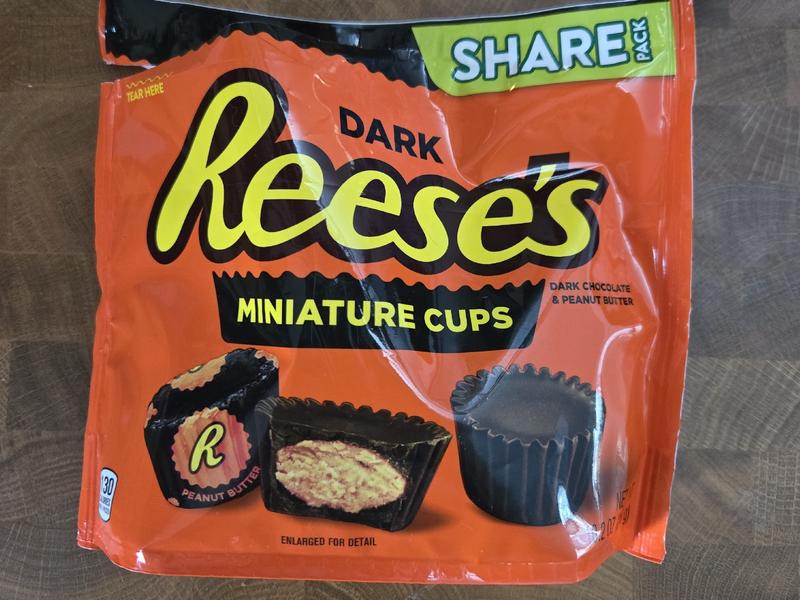 Miniature Cups, Dark, Dark Chocolate & Peanut Butter, Share Pack