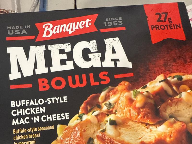 Mac 'N Cheese, Buffalo-Style Chicken