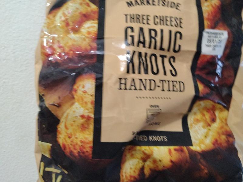 Garlic Knots, Three Cheese