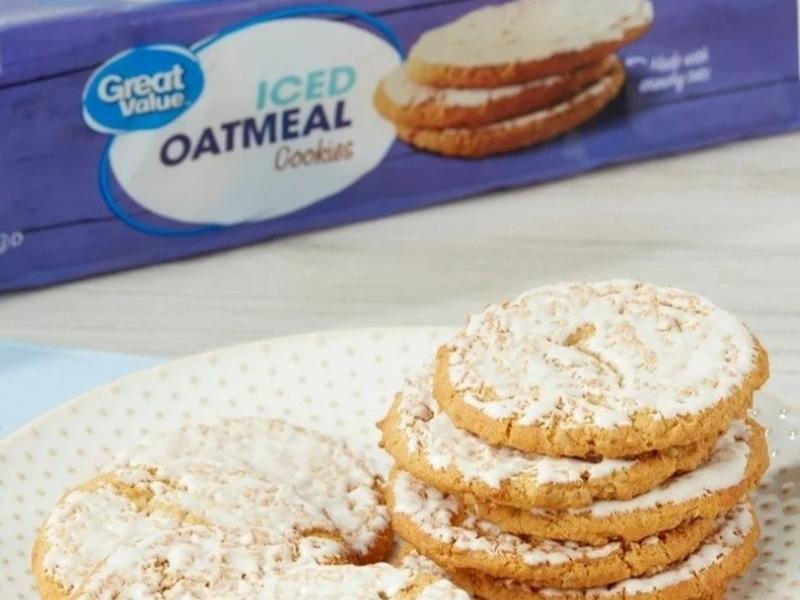 Iced Oatmeal Cookies