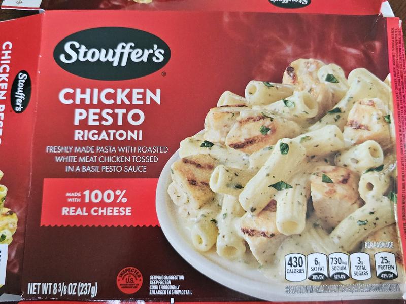 Rigatoni, Chicken Pesto