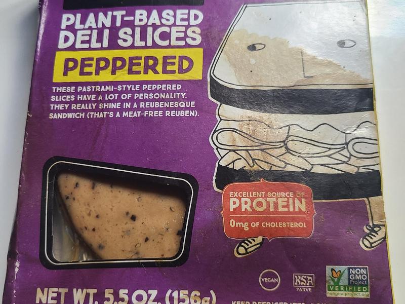 Plant Based Pastrami Peppered Slices