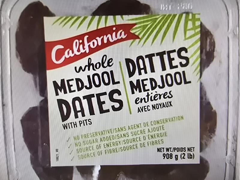 Whole Medjool Dates with Pits