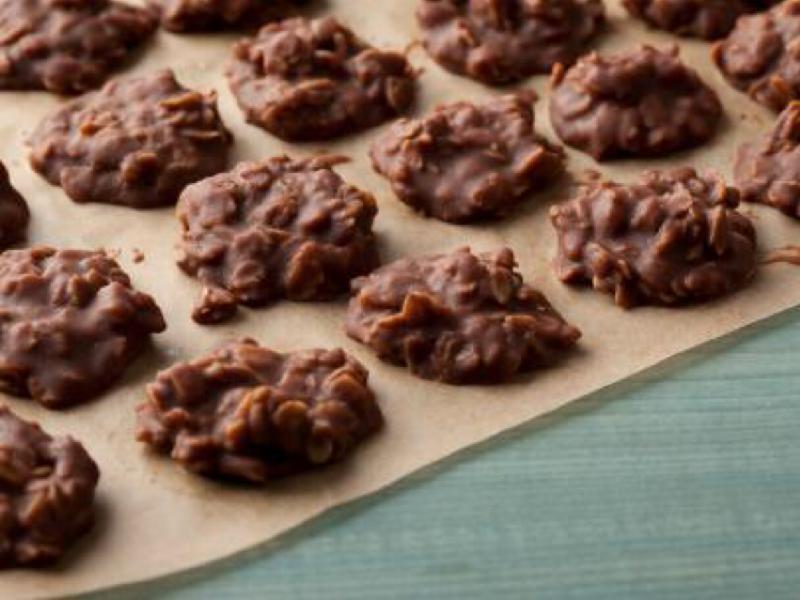 Peanut Butter-Chocolate No-Bake Cookies