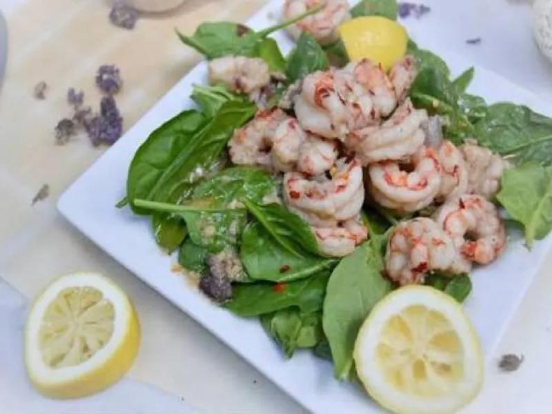 Spinach, Lemon, and Shrimp Salad