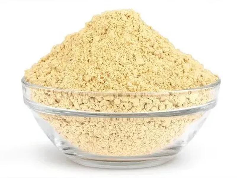 Peanut flour