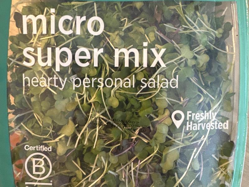 Micro Super Mix Hearty Personal Salad
