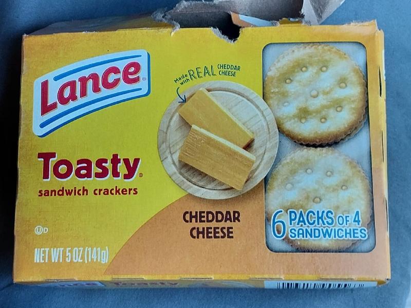 Toasty Sandwich Crackers, Cheddar Cheese