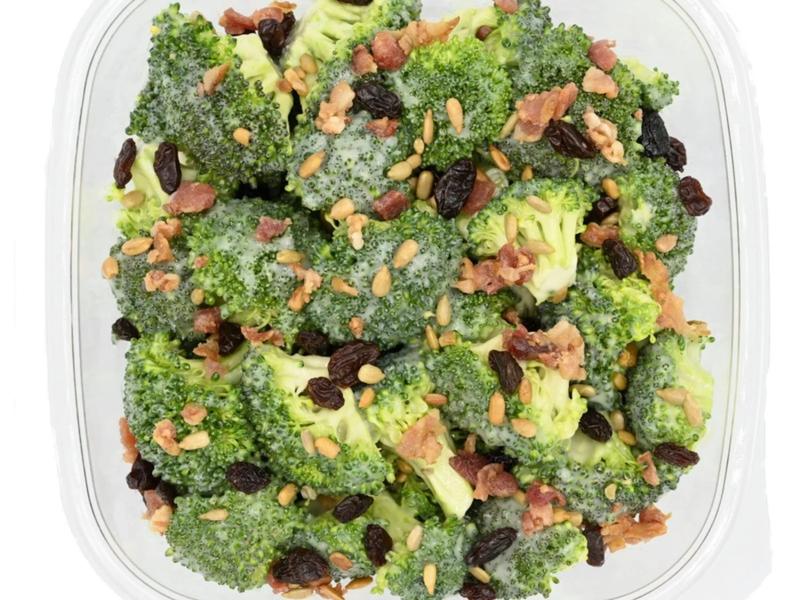 Broccoli Salad with Raisins & Bacon