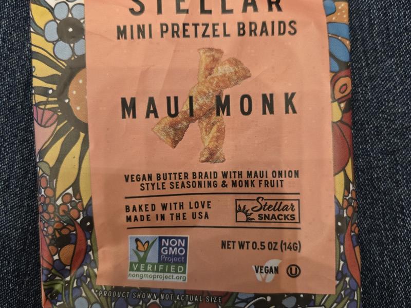 Maui Monk Mini Pretzel Braids