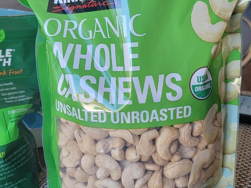 Organic Whole Cashews