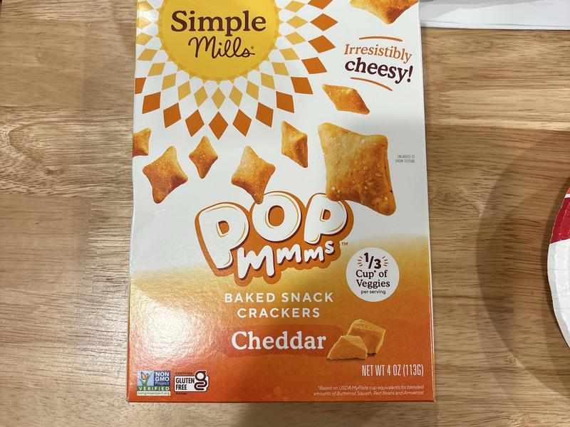 Cheddar Popmmms  Veggie Flour Baked Snack Crackers