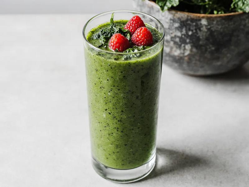 Fruity Kale Morning Smoothie