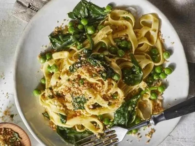 Pea & Spinach Carbonara