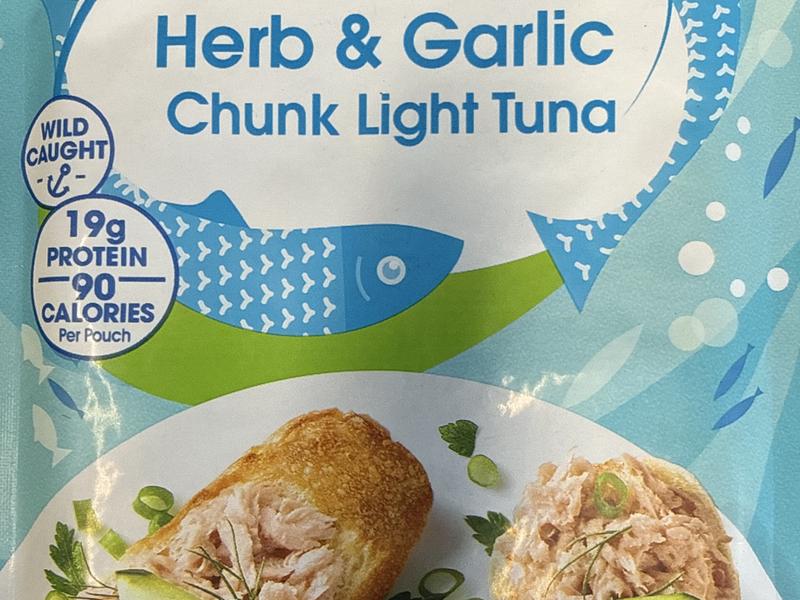 Herb & Garlic Chunk Light Tuna