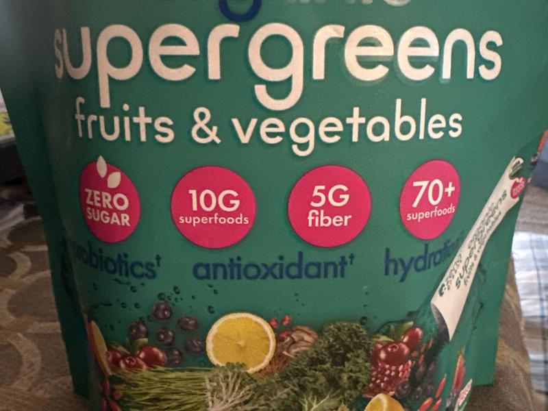 Mixed Berry Flavor Organic Super Greens