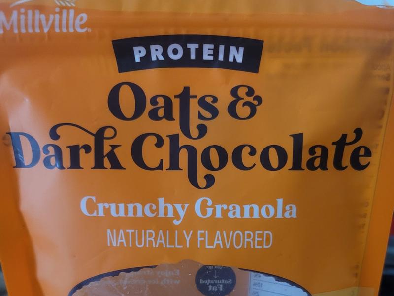 Oats & Dark Chocolate Protein Granola