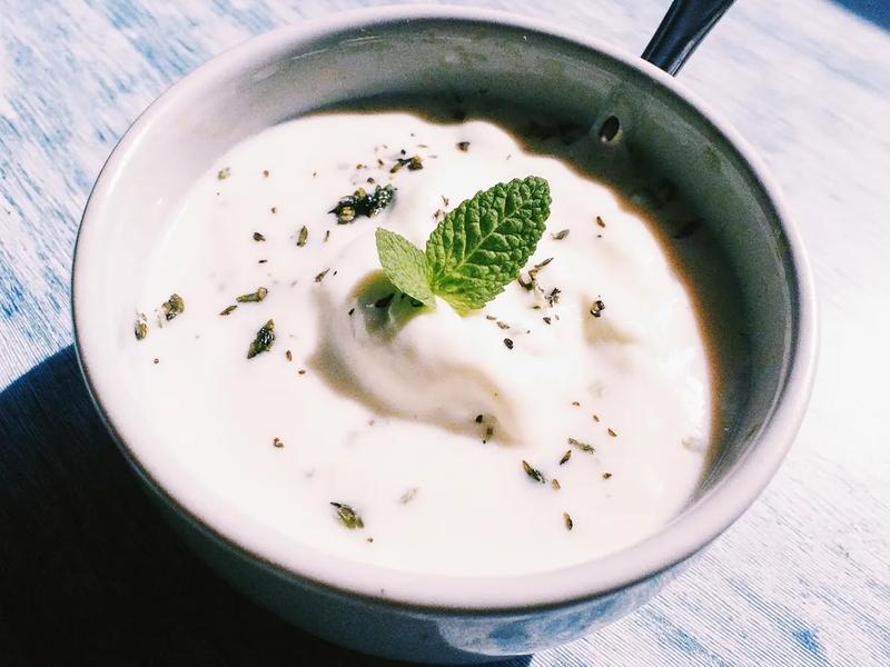 Quick Mint Yogurt