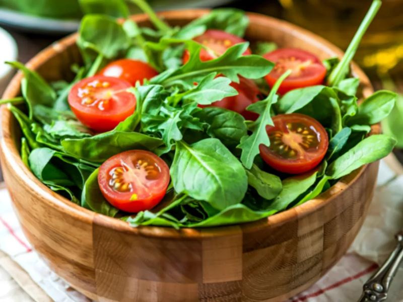 Simple Arugula and Cherry Tomato Salad