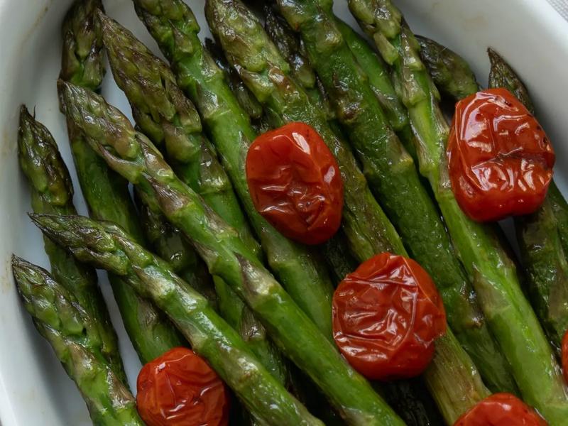 Grilled Asparagus and Cherry Tomato Salad