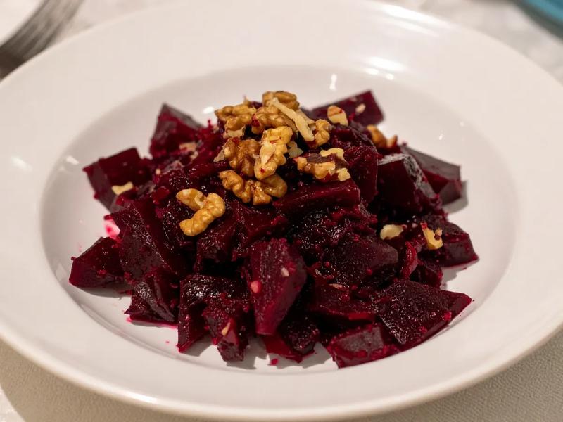 Roasted Beets with Walnuts