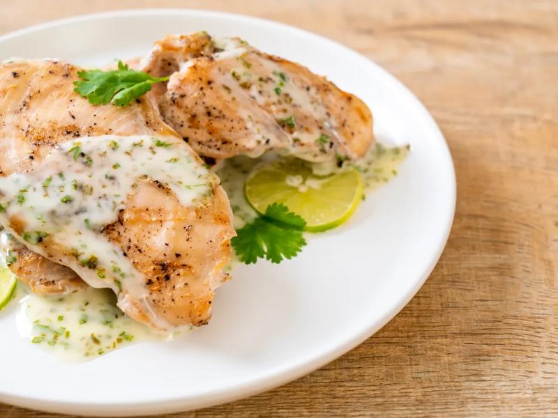 Grilled Chicken with Avocado Cilantro Yogurt Sauce
