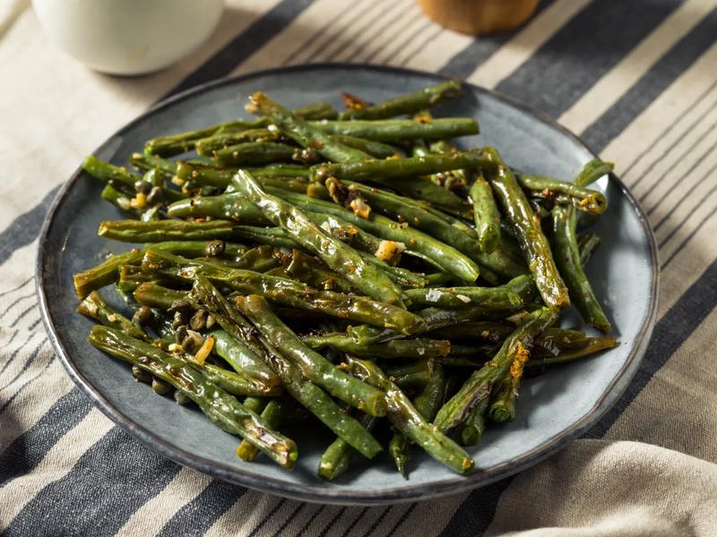 Sautéed Green Beans with Capers and Lemon