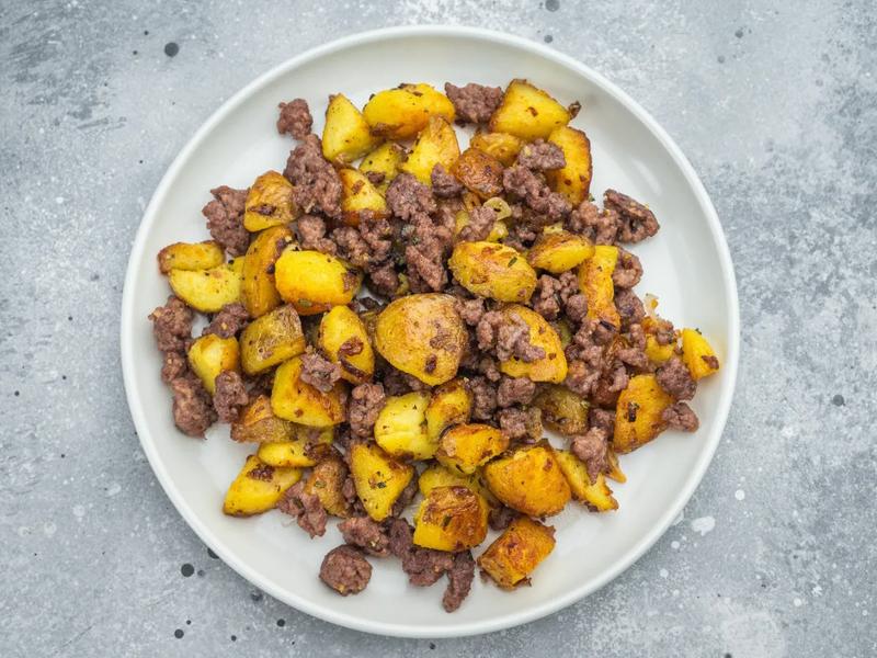Classic Beef and Potato Skillet