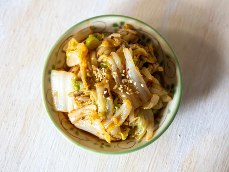 Stir-Fried Cabbage with Onions and Garlic