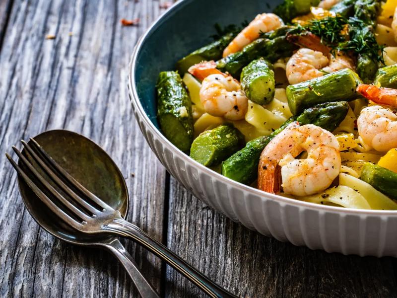 Lemon Dill Shrimp Pasta with Asparagus