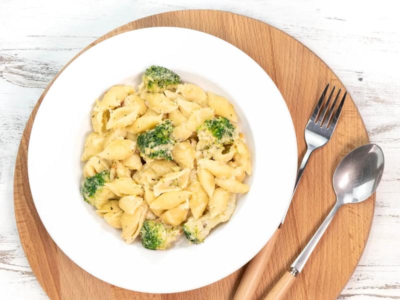 Broccoli Alfredo Pasta