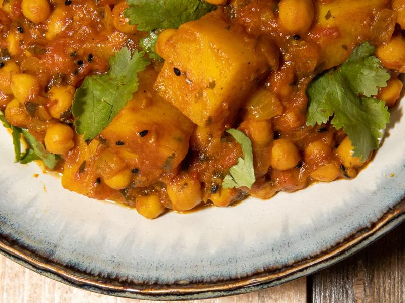 Curried Chickpeas and Potatoes