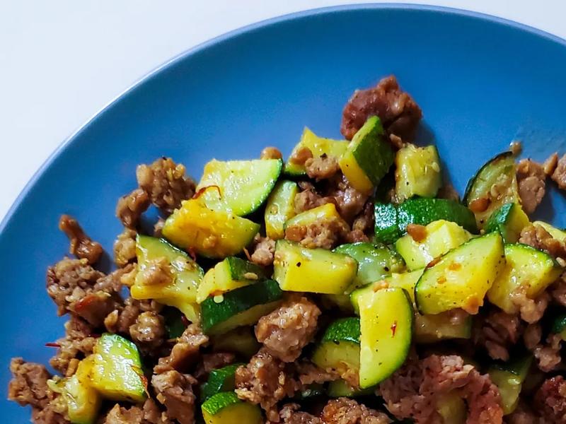 Turkey and Zucchini Skillet