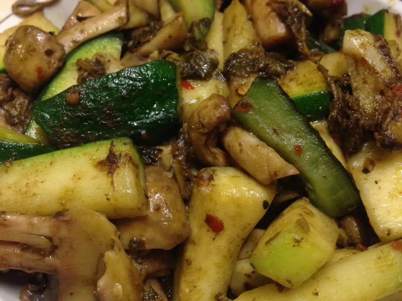 Sautéed Zucchini and Mushrooms