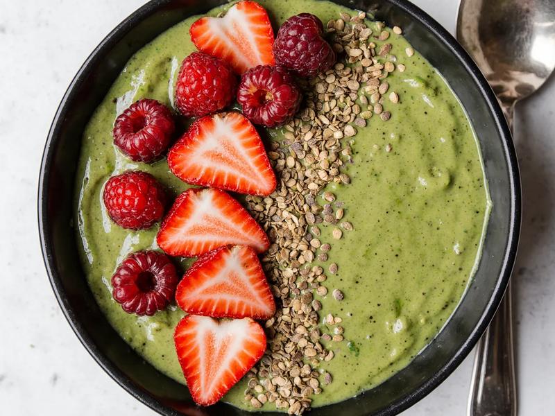 Super Green Smoothie Bowl