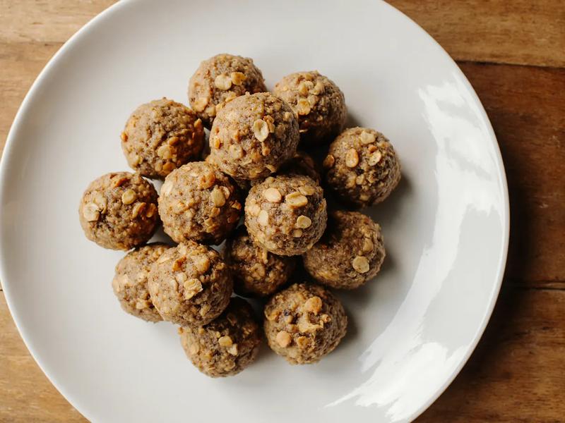 Oatmeal Energy Bites