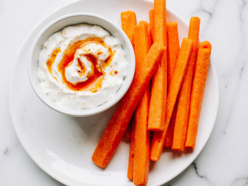Spicy Yogurt Dip with Carrots