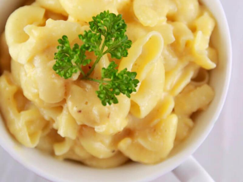 Microwave Mac & Cheese in a Mug