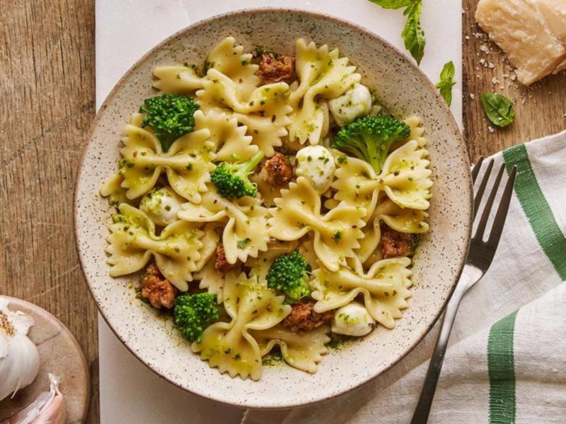 Farfalle with Sausage and Roasted Broccoli
