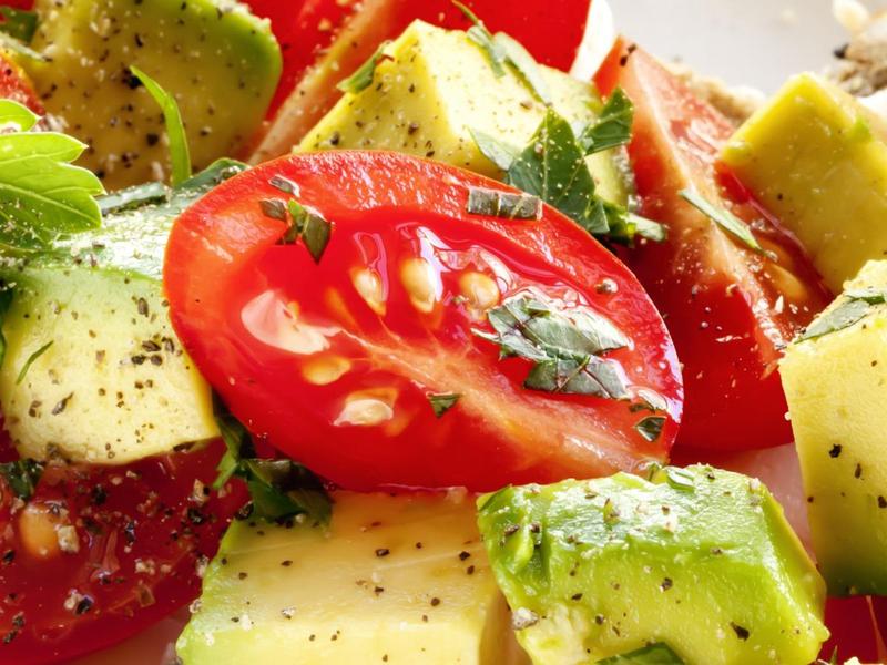Lemon Avocado Salad