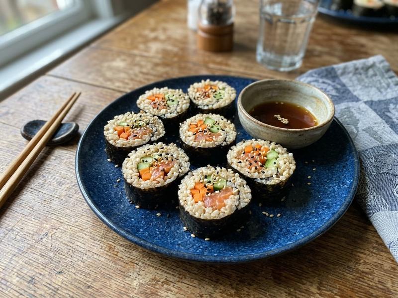 Nori Rolls with Salmon and Veggies