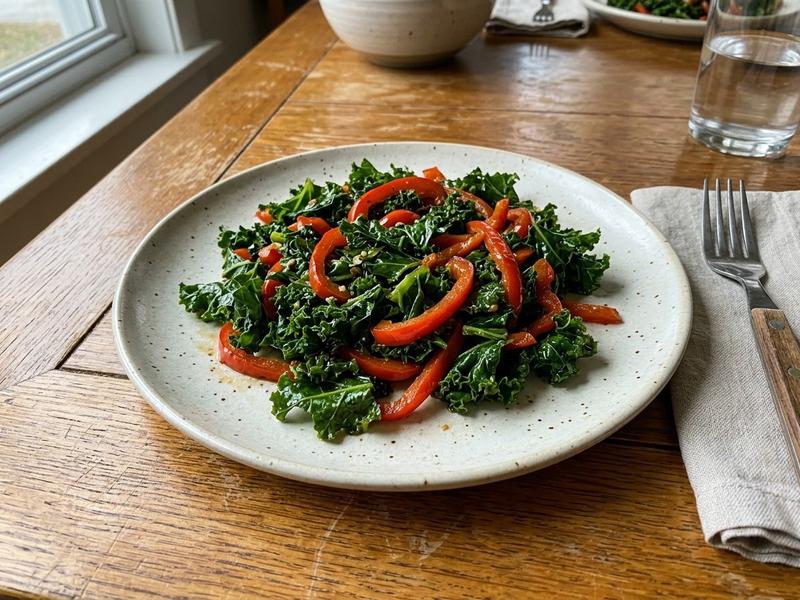 Stir-Fried Kale with Red Bell Pepper