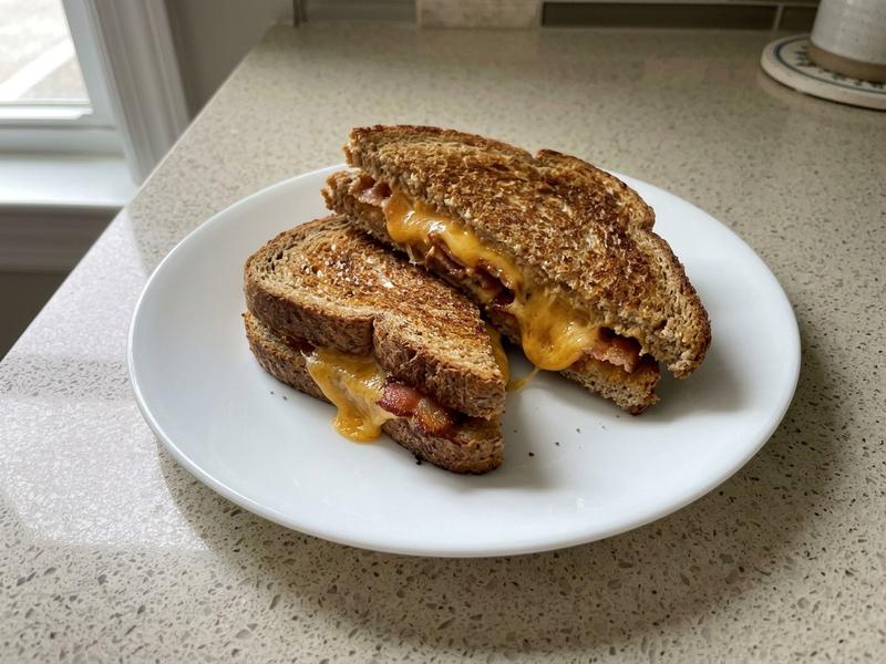 Bacon and Cheddar Grilled Cheese