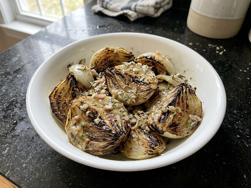 Grilled Onion Salad