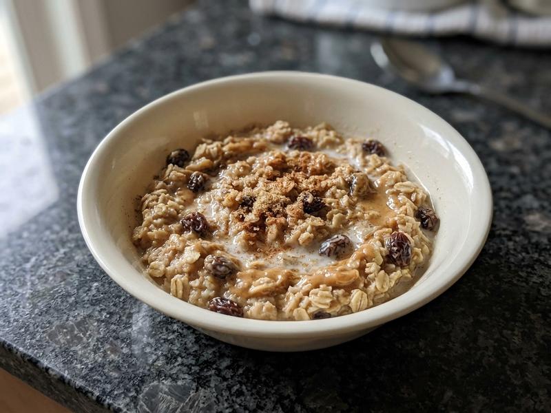 Peanut Butter Raisin Oatmeal