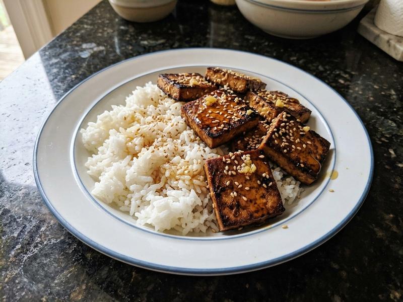 Marinated Tofu with Rice