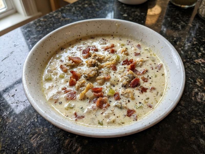 Keto Crock Pot Clam Chowder